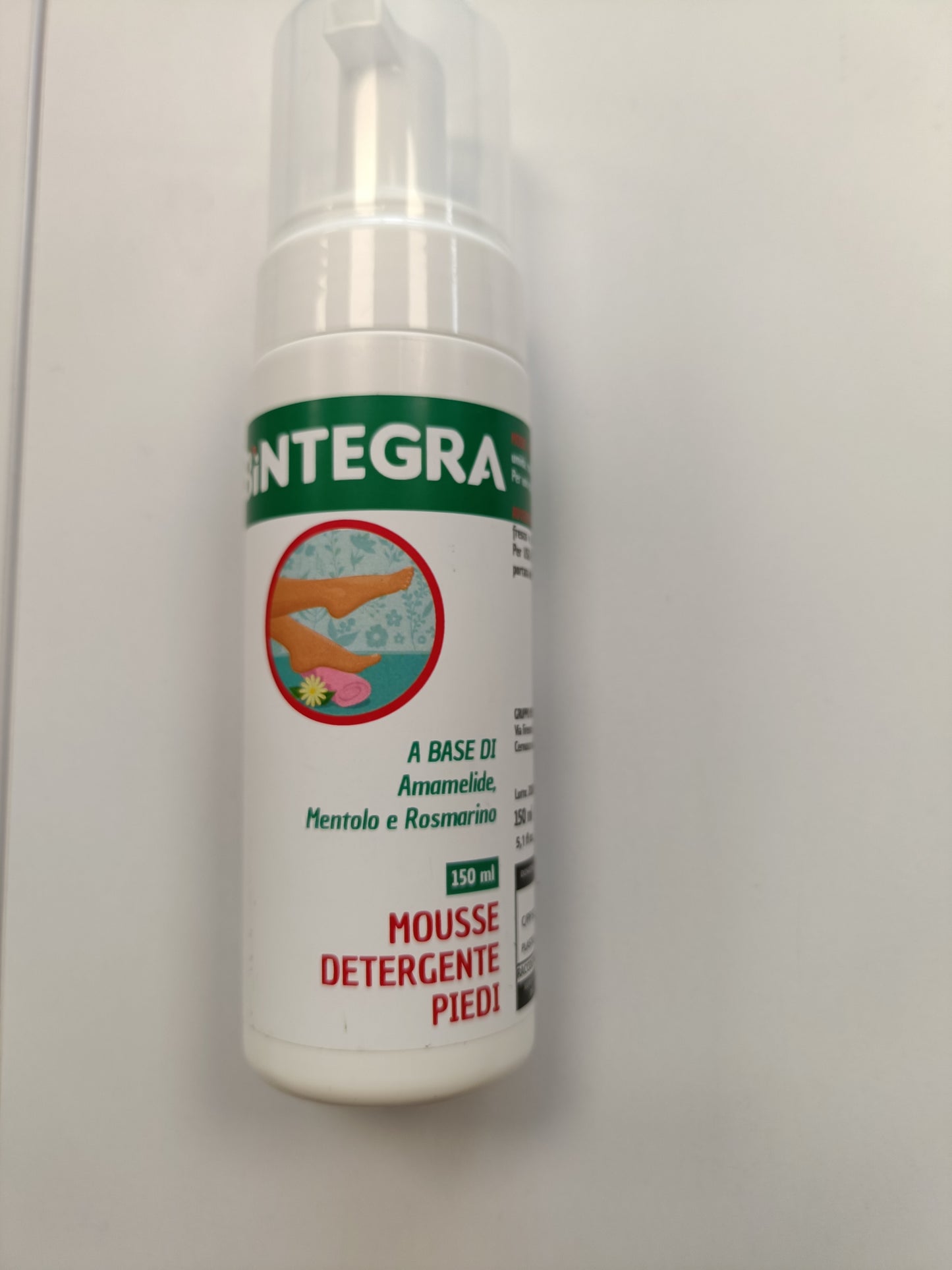 Mousse detergente piedi